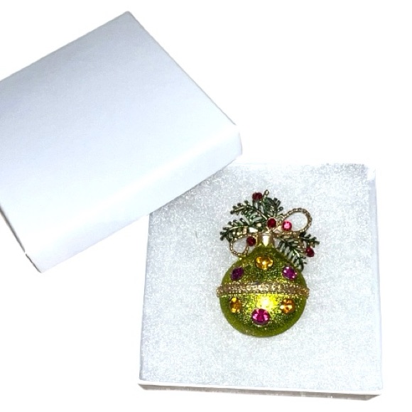 Vintage Dodds Festive Green And Gold Ornament Brooch With Rhinestone Accents